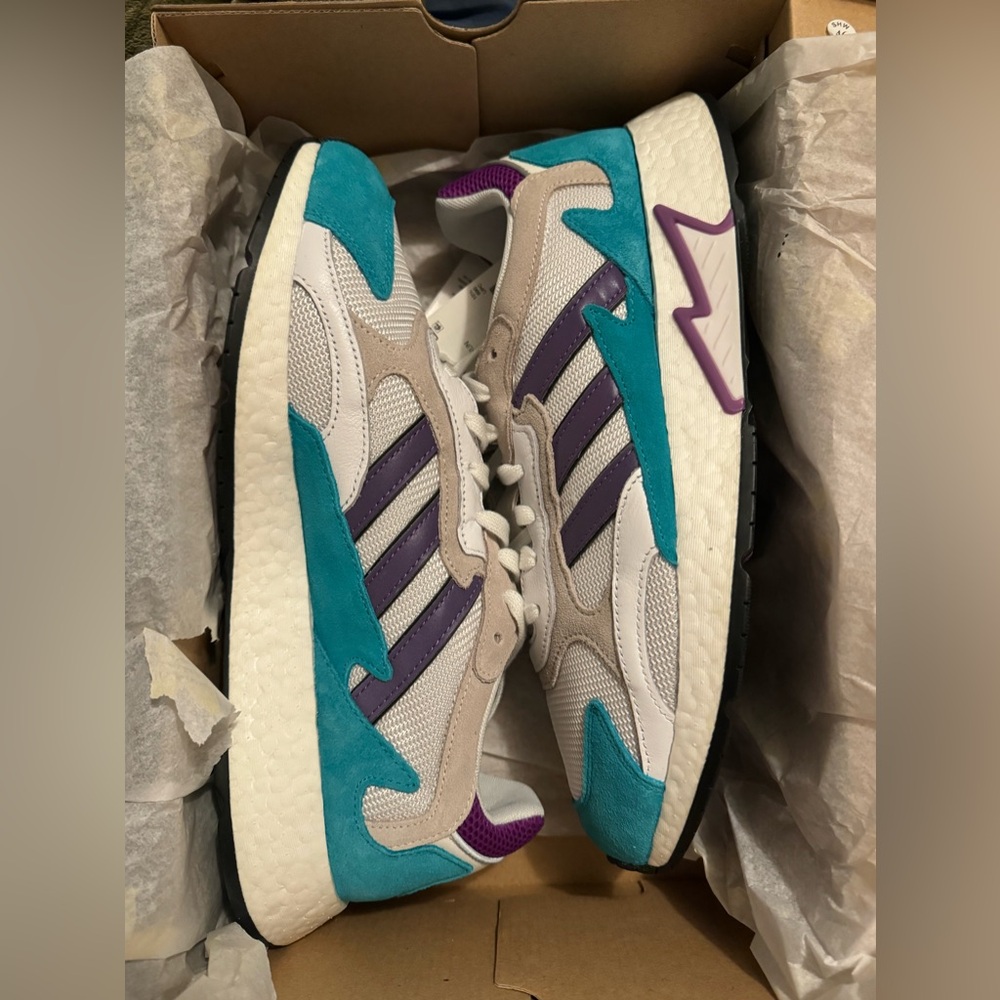 Adidas Tresc Run Shoes Men’s Size 11  Boost Purple Teal 90's Charlotte Hornets